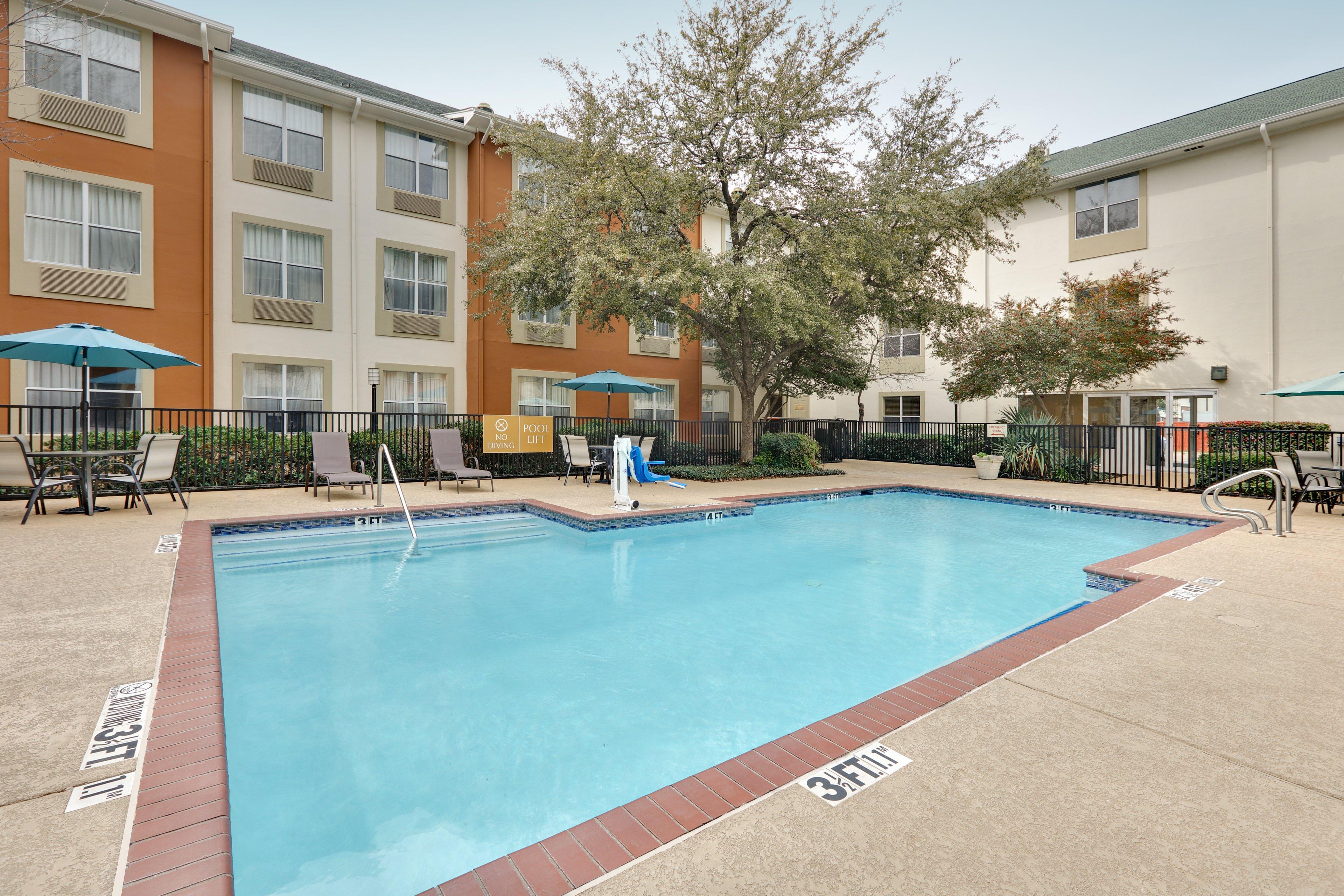 Candlewood Suites Dallas Market Center-Love Field By Ihg Exterior foto