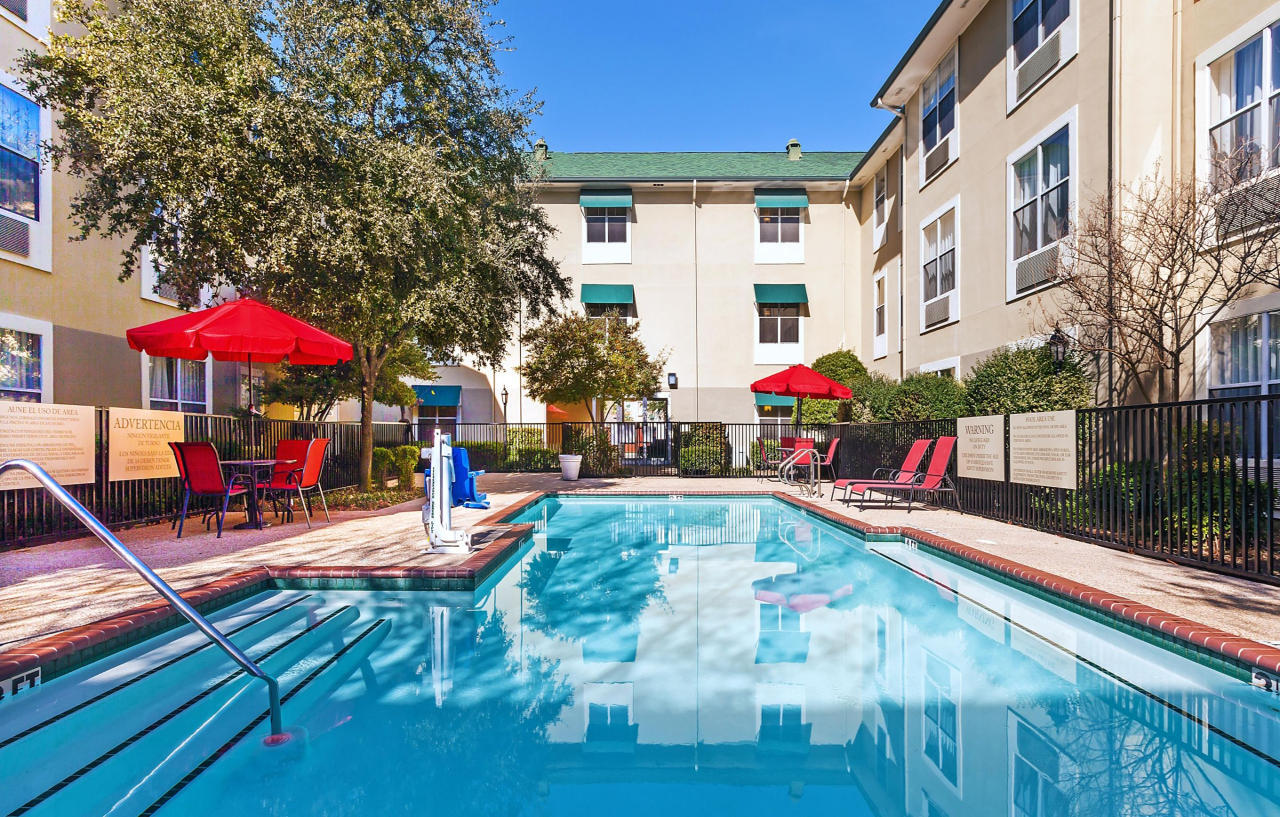 Candlewood Suites Dallas Market Center-Love Field By Ihg Exterior foto